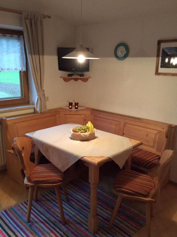 Ferienwohnung Rahm Schwendau Habitación foto